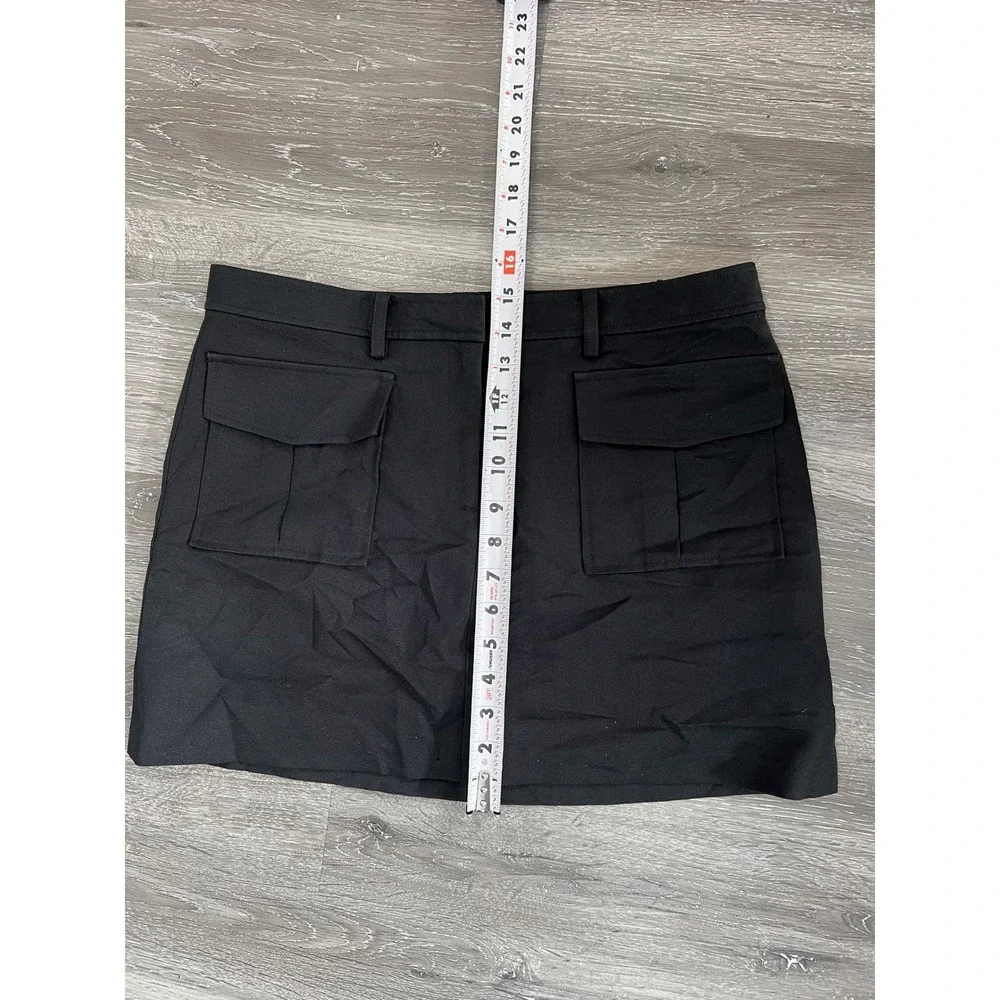 Theory Black Utility Cargo Mini Skirt Size 8